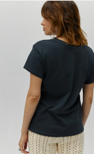 Load image into Gallery viewer, daydreamer: chris stapleton horse an canyons tour tee