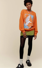 Load image into Gallery viewer, daydreamer: fleetwood mac dove boyfriend crew sweatshirt