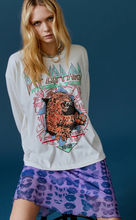 Load image into Gallery viewer, daydreamer: def leppard animal long sleeve merch tee