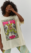 Load image into Gallery viewer, daydreamer: pink floyd queen elizabeth poster os tee