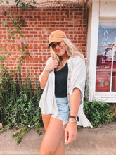 Load image into Gallery viewer, stripe button down woven shirt - black/white