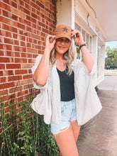 Load image into Gallery viewer, stripe button down woven shirt - black/white