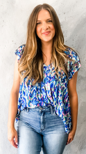 Load image into Gallery viewer, printed v-neck flutter sleeve top - blue combo