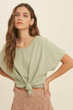 Load image into Gallery viewer, boxy front seam detail top - sage