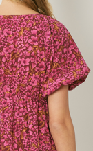 Load image into Gallery viewer, floral print v-neck bubble sleeve mini dress - burgundy