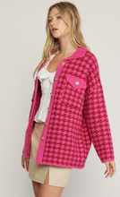 Load image into Gallery viewer, houndstooth collared button up jacket - fuchsia