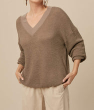 Load image into Gallery viewer, waffle textured v-neck top - mocha