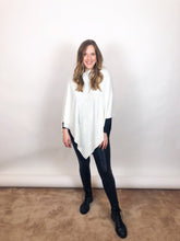 Load image into Gallery viewer, PONCHO WRAP - ICING WHITE