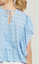 Load image into Gallery viewer, floral print butterfly sleeve ruffle top - blue