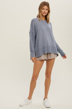 Load image into Gallery viewer, reverse detail sweater - blue