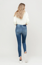 Load image into Gallery viewer, vervet by flying monkey: high rise released distressed hem ankle skinny jean - lobby