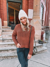 Load image into Gallery viewer, open-knit crochet hooded sweater - brick
