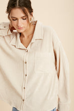 Load image into Gallery viewer, shacket: corduroy front one pocket shirt - sand
