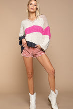 Load image into Gallery viewer, v-neck popcorn colorblock sweater - fuchsia/charcoal multi
