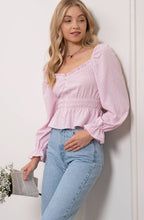 Load image into Gallery viewer, sweetheart neckline gingham blouse - pink
